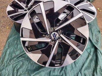 Alu disky Volkswagen ID.7 R19 Hudson