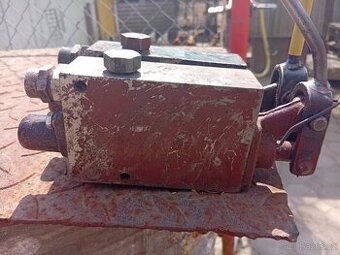 tz4k14 - hydraulika - rozvaděč