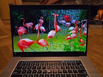 16 Apple MACBOOK PRO 16" 32GB RAM, 512 GB SSD