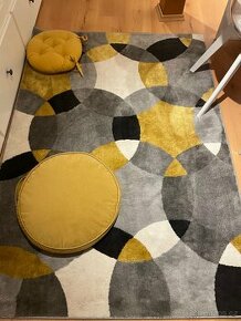 Kusový koberec 120x 170 cm a 2 polštářky