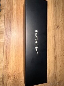 AppleWatch series 5 Nike