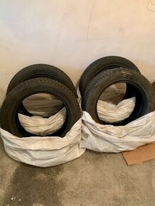 Hankook zimní pneu 235/55 R 18 104V - 1