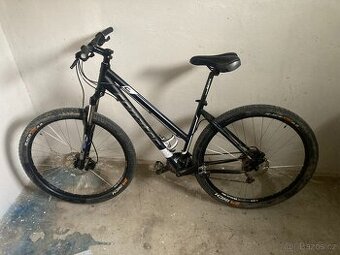 Dámské horské kolo Felt Corratec Cross Base lady 29"