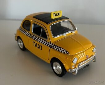 Fiat Nuova 500 Taxi 1:24 - Welly - 1