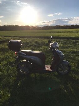 Honda pes 125