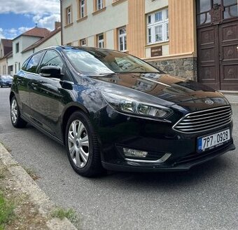 Ford Focus 1.0 EcoBoost , nová STK, 74 kW, klimatizacee