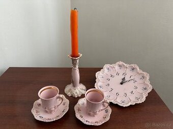 Růžový porcelán