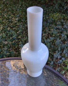 Kryt petrolejové lampy - mléčné sklo