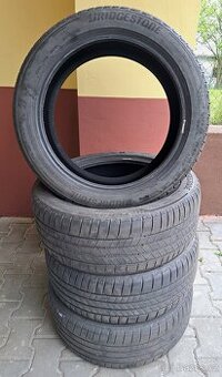 4x letni pneu Bridgestone 235/45 R18, r.v. 2022