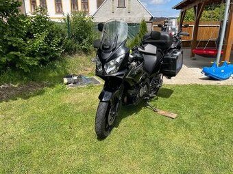 Suzuki DL650 V-Strom - 1