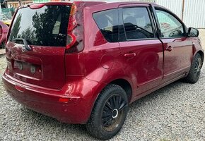 Náhradní díly z Nissan Note E11