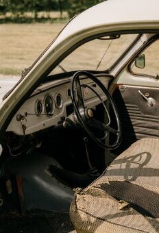 Škoda 1202 STW