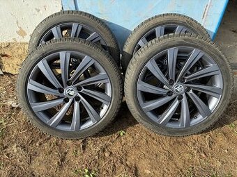 Hliníková kola Škoda Octavia IV 225/45 R18