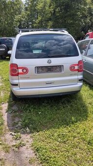 Prodám bourané auto VW Sharan