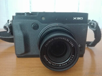 Fuji X30