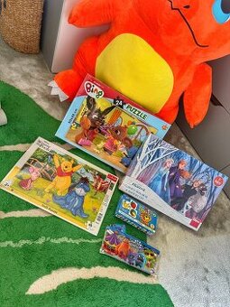 Vhodné jako dárek - sada puzzlí, pexeso, tužky