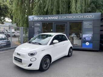 Fiat 500E, 42 kWh Adaptive LED Kessy