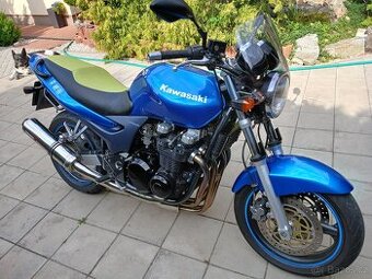 Kawasaki zr7 - 1