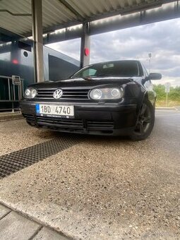 Volkswagen Golf ARL 110kw