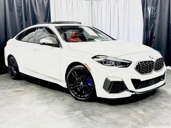 BMW M235i xDrive 2021
