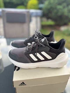 ADIDAS Tensaur Run 3.0 J vel.36,5