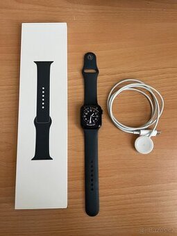 Chytré hodinky Apple Watch SE 40mm