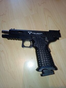 Airsoft pistol