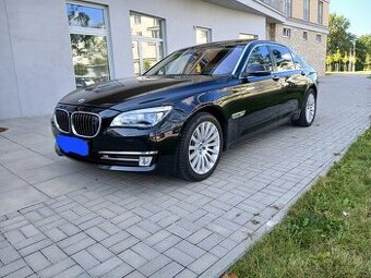 BMW 750D LONG X.Drive R.V.2015 Facelift 280KW