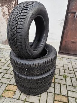 215/65 r16 - ZIMNÍ SADA - GOODYEAR