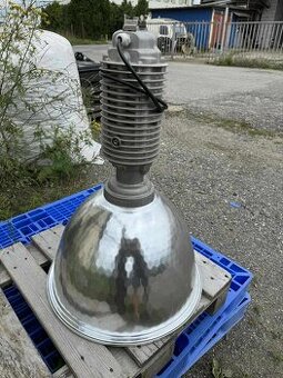 Průmyslové stropní svítidlo