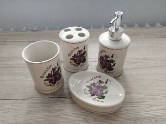 Retro porcelánový koupelnový set