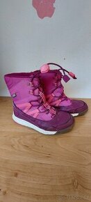 Prodám dívčí zimní boty, velikost 33
