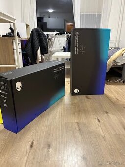 Prodám nový herní monitor Alienware AW2725DM.