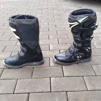 MX boty Diadora vel 38