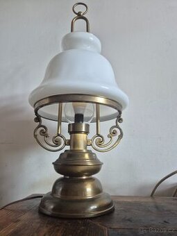 Velká stolní lampa ve stylu petrolejky - funkční