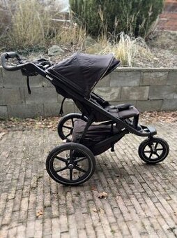 Prodám kočárek Thule Urban Glide 2 – černý