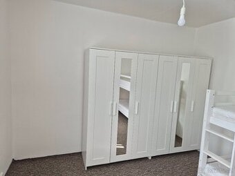 Prodám 2ks skříně IKEA BRIMNES