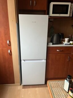 Lednice Philco v záruce do 7/26