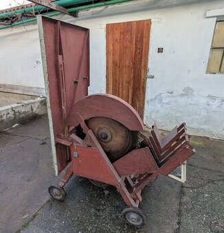 cirkulárka s kolébkou