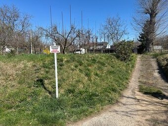 Pronájem zahrady v Pardubicích - 1