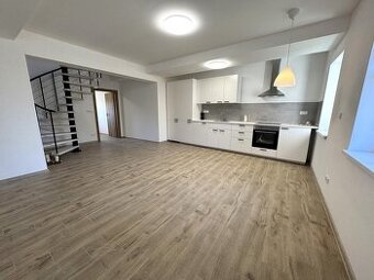 PRONÁJEM MEZONETOVÉHO BYTU 4+KK U VYŠKOVA