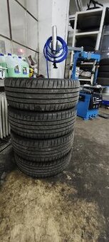 Letní pneu 215/40/18 89Y Bridgestone Turanza T005