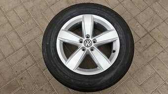 Zánovní Letní Sada Alu 5x112 215/65 R17 VW Tiguan