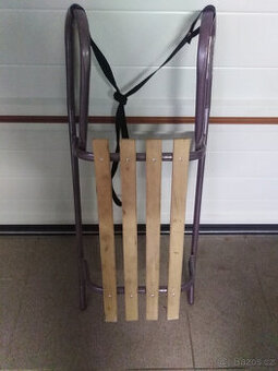 Sáňky - nové .