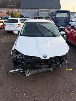 Škoda Fabia III  1.0mpi rok 2022   19 000km