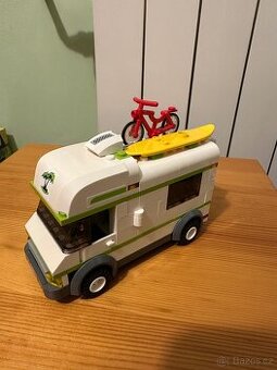 LEGO City 7639 Karavan