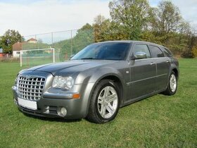 Chrysler 300 C  3.0 CRD - plná výbava  veškeré ND   LEVNĚ