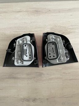 Prodám náhradní díly na Volkswagen Polo