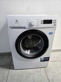Pračka Electrolux EW6SM526BC