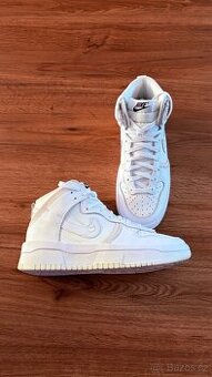Dámské tenisky Nike Dunk High Up Summit White , vel. 40.5